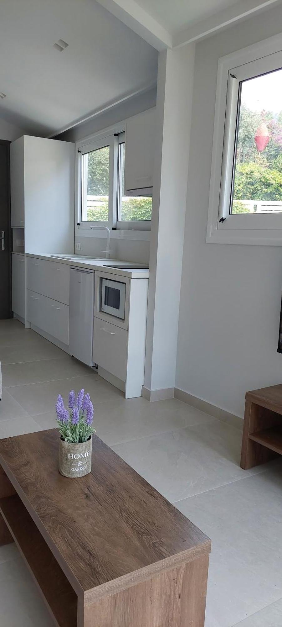 Ionian Paths Apartment Perama  Bilik gambar