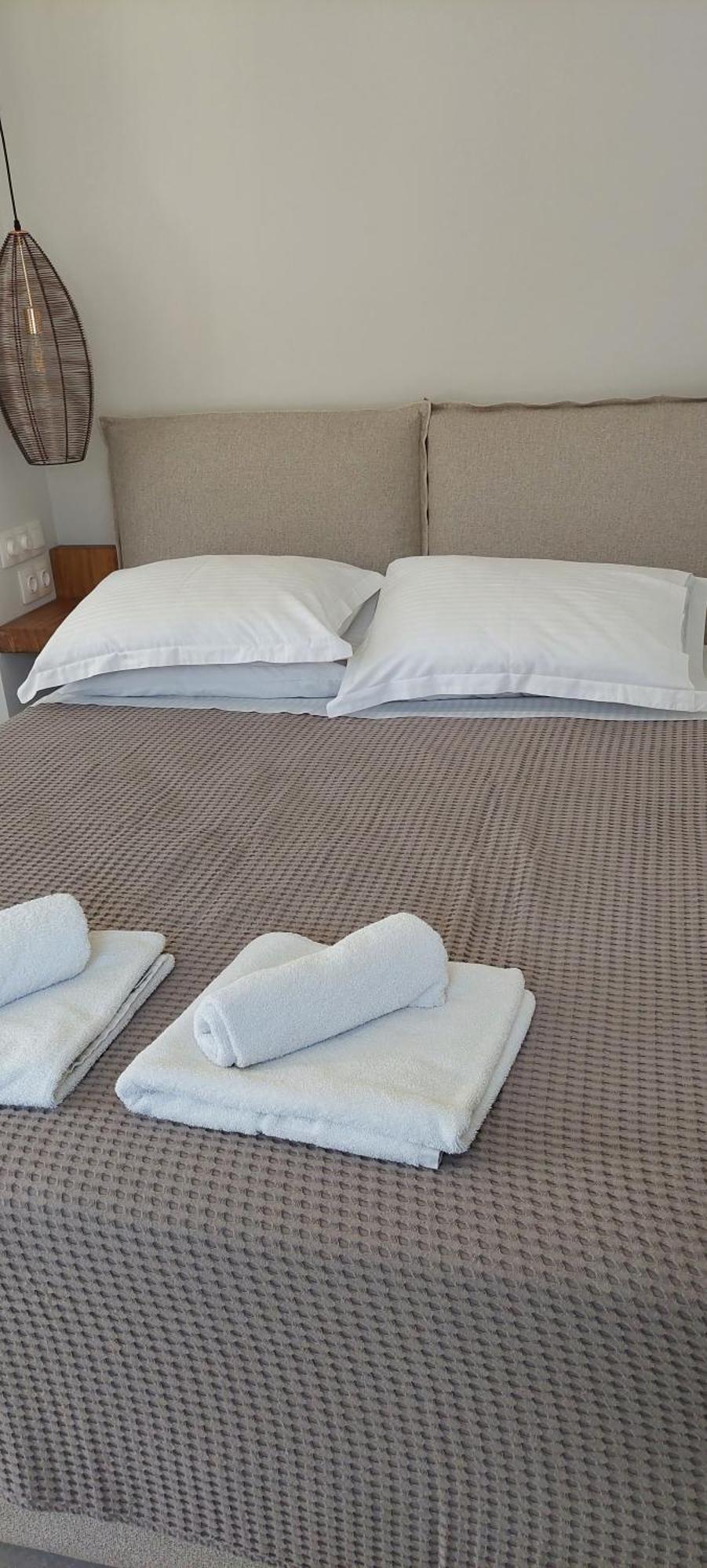 Ionian Paths Apartment Perama  Bilik gambar